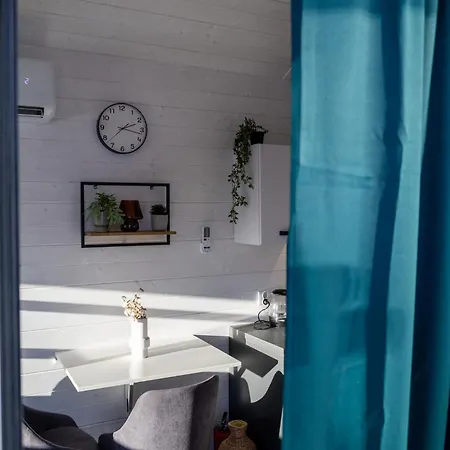 Tiny House Pa Liatoppen Vintercamping Minihus Pa Hjul