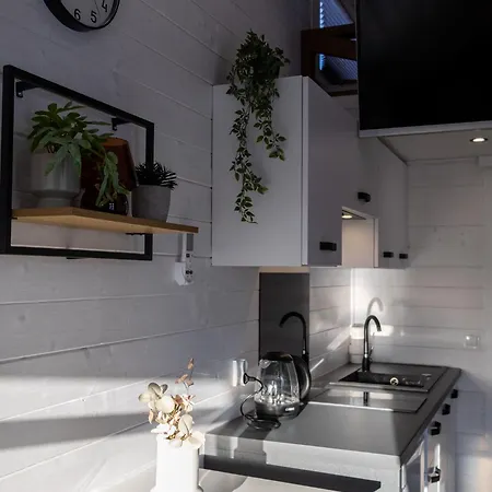 Tiny House Pa Liatoppen Vintercamping Minihus Pa Hjul *
